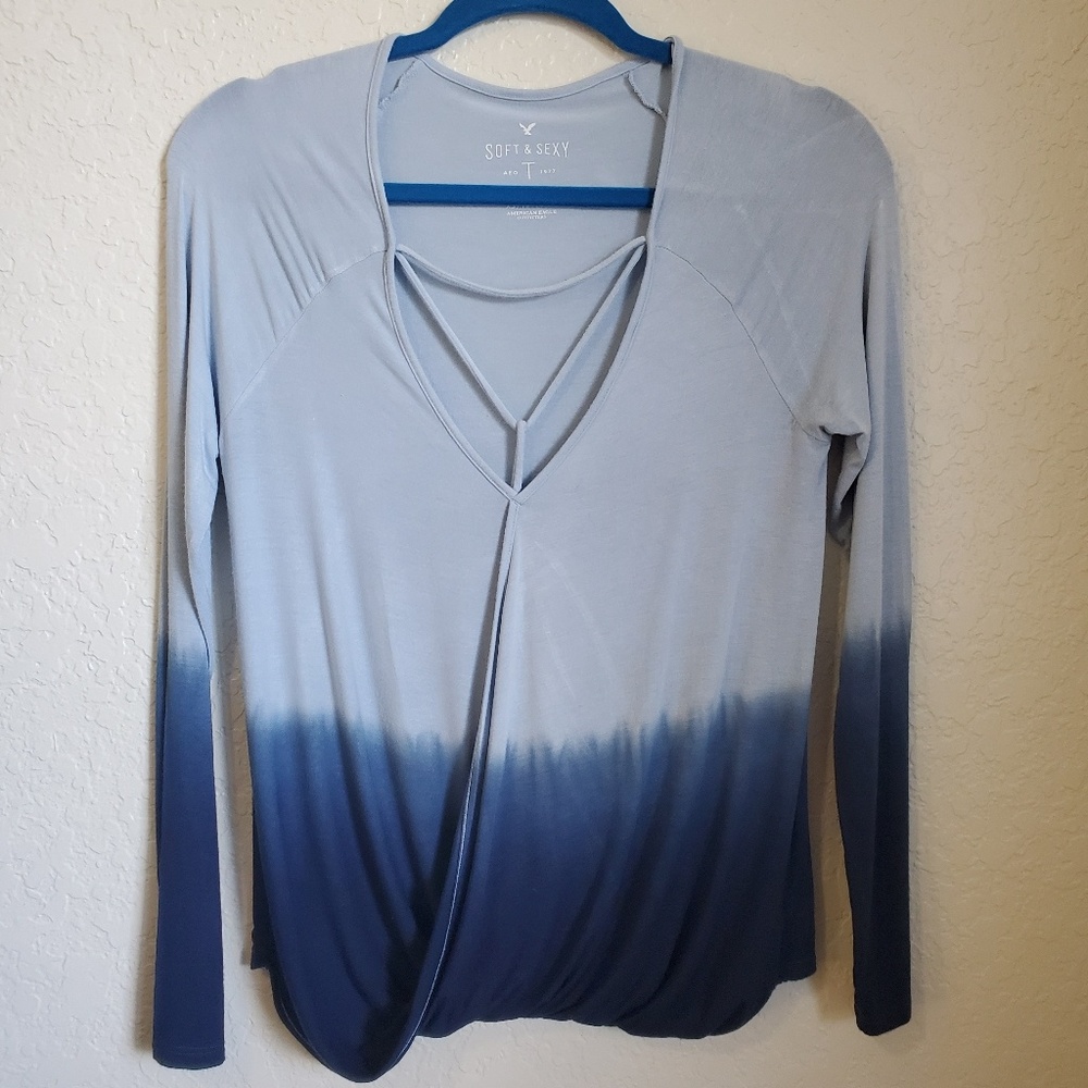BUNDLE OF TWO PINK & AM EAGLE TOPS SIZE XS